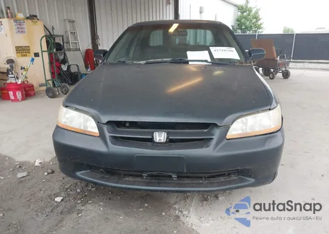 1998 Honda Accord Lx from USA, damaged, VIN 1HGCG5642WA125540